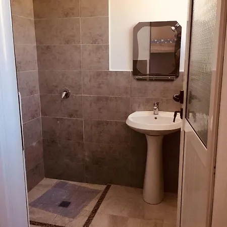Apartament Dhoma Plazhi Aleksander
